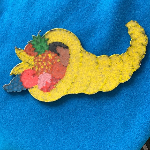 Thanksgiving Melted Plastic Plaque Vintage - Cornucopia - Picture 2 of 2